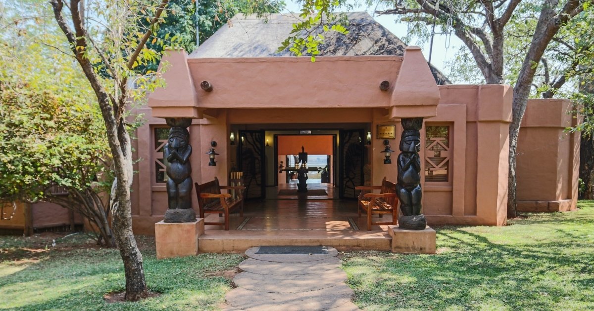 A Photographer's Guide to Choosing the Perfect Safari Lodge in Botswana ...
